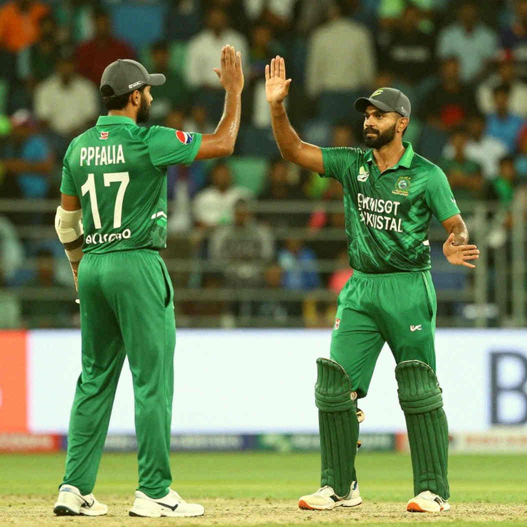 যে ফাইনালের স্কোরকার্ড হারিয়ে গেছে: সেন্ট পিটার্স বনাম সেন্ট অ্যান্থনির সেই ম্যাচটি আসলে কী বলে যে ফাইনালের স্কোরকার্ড হারিয়ে গেছে: সেন্ট পিটার্স বনাম সেন্ট অ্যান্থনির সেই ম্যাচটি আসলে কী বলে