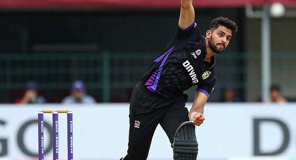 হোপের অপরাজিত ১৬২: মৃত রবারে জ্বলে ওঠা আলো, সিরিজের ছবি বদলায় না