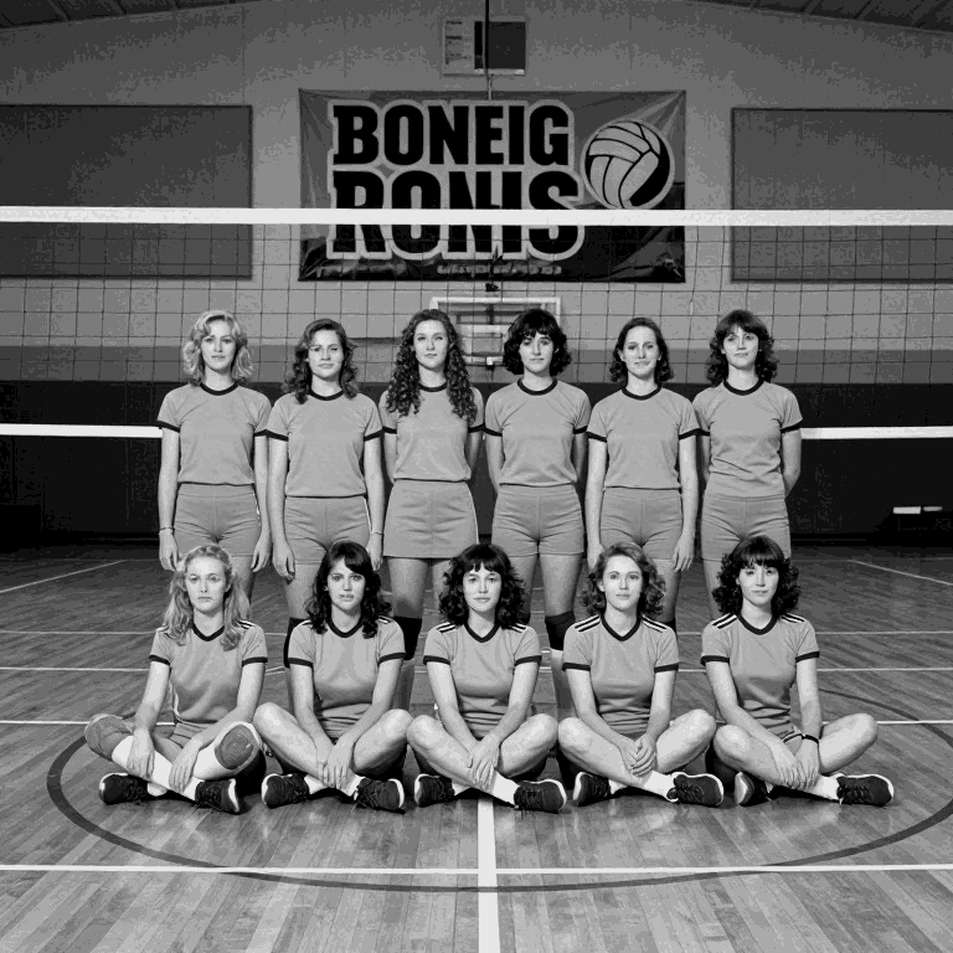 6,045 at Memorial Coliseum and a 29-27 Set: How Kentucky Broke Louisville's Ten-Match Run 6,045 at Memorial Coliseum and a 29-27 Set: How Kentucky Broke Louisville's Ten-Match Run