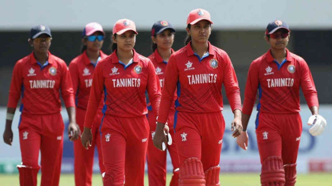 তথ্যপ্রমাণের শৃঙ্খল: ক্রিকেট বিশ্লেষণের আট ব্লক, একটি খালি ঘর আর পেশাদার নীরবতার পাঠ তথ্যপ্রমাণের শৃঙ্খল: ক্রিকেট বিশ্লেষণের আট ব্লক, একটি খালি ঘর আর পেশাদার নীরবতার পাঠ