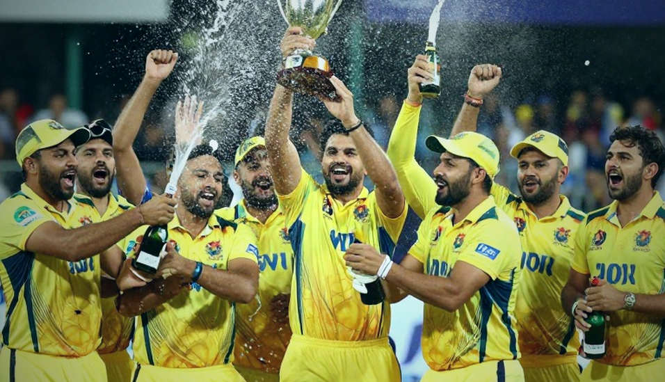 ব্লকচেইনের শিকল আর ক্রিকেটের নোটবুক ব্লকচেইনের শিকল আর ক্রিকেটের নোটবুক