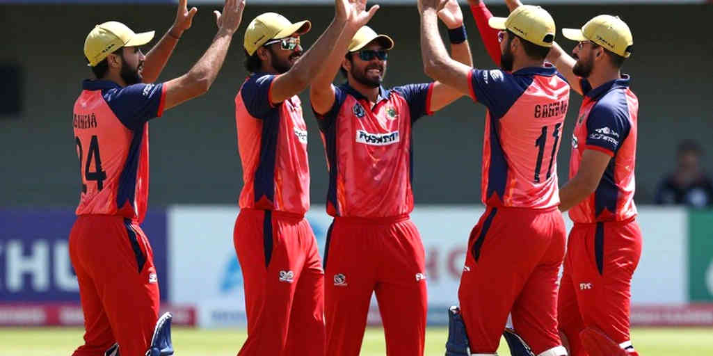 হাতুড়ি যাকে ছোঁয় না: ক্রিকেটের অলিখিত বাজার হাতুড়ি যাকে ছোঁয় না: ক্রিকেটের অলিখিত বাজার