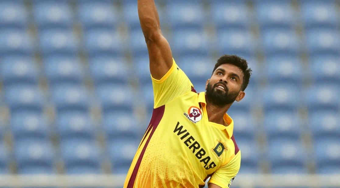 নায়েমের ৪/৩৩, চেজের অপরাজিত ৪৩ — ১০৬ রানে এগিয়ে থেকেও অনিশ্চয়তায় বাংলাদেশ