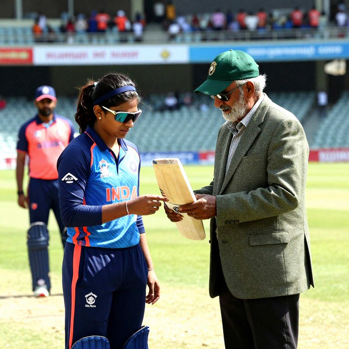 পনেরো বছরের একটি নাম আর পাঁচ ম্যাচের ওজন: বেঙ্গালুরুর ডিসাইডারের আসল প্রশ্ন ভারতের বোলিংয়ে পনেরো বছরের একটি নাম আর পাঁচ ম্যাচের ওজন: বেঙ্গালুরুর ডিসাইডারের আসল প্রশ্ন ভারতের বোলিংয়ে