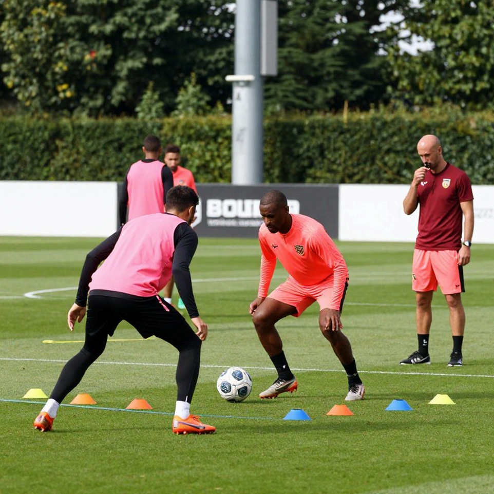 The Silent Hour of the Transfer Window: The News Nobody Files