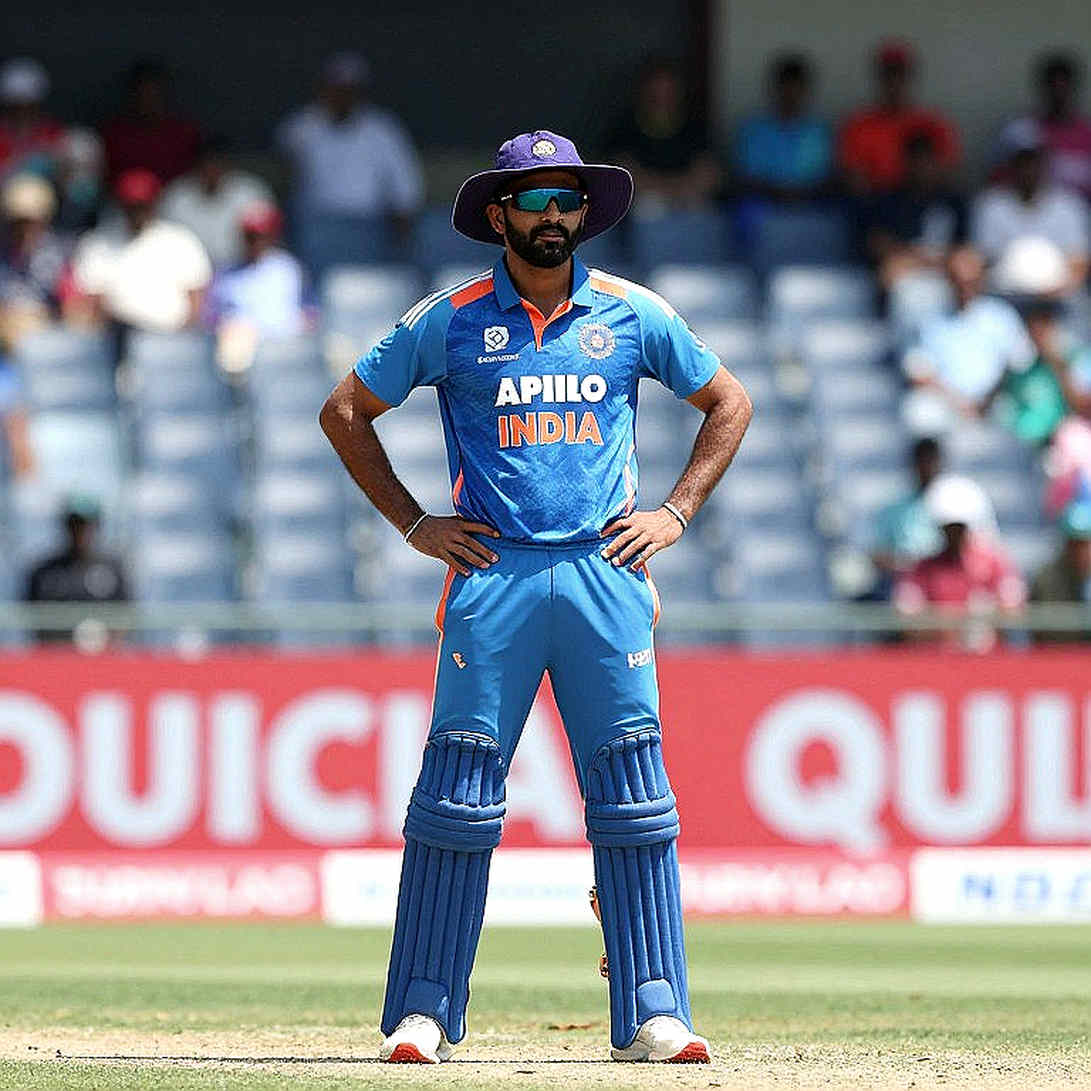 টেলরের ৬৪, হারারের ঝাড়ু আর একটি শিরোনামের অসঙ্গতি: আইসিসি নারী টি-টোয়েন্টি র্যাঙ্কিংয়ের গভীর পাঠ টেলরের ৬৪, হারারের ঝাড়ু আর একটি শিরোনামের অসঙ্গতি: আইসিসি নারী টি-টোয়েন্টি র্যাঙ্কিংয়ের গভীর পাঠ