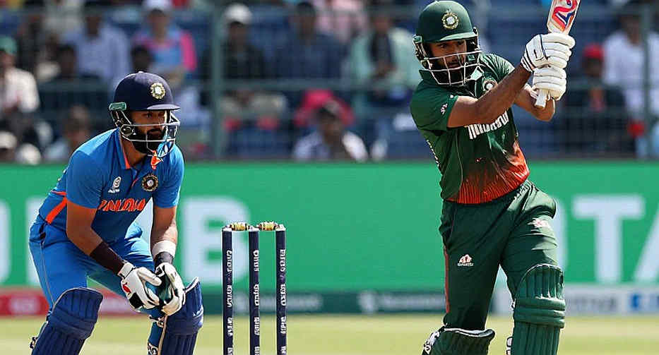 শাদাবের ৯৭ থেকে ১০০: পাকিস্তানের অসম্ভব তাড়া আসলে কী দিয়ে তৈরি হলো শাদাবের ৯৭ থেকে ১০০: পাকিস্তানের অসম্ভব তাড়া আসলে কী দিয়ে তৈরি হলো