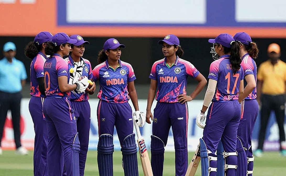 চৌদ্দ নামের লেজার: পাকিস্তানের টেস্ট রিসেটে তিন অভিষেক আর একটি ফাঁকা উইকেটকিপিং স্লট