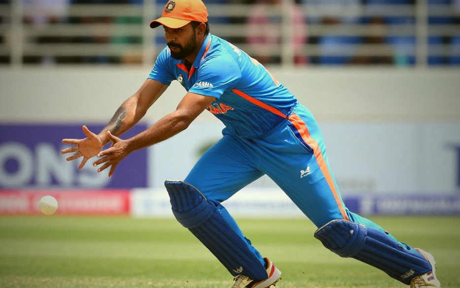Empty Input, Full Template: The Silent Failure of Cricket Data and the Lesson of Blockchain Verification Empty Input, Full Template: The Silent Failure of Cricket Data and the Lesson of Blockchain Verification