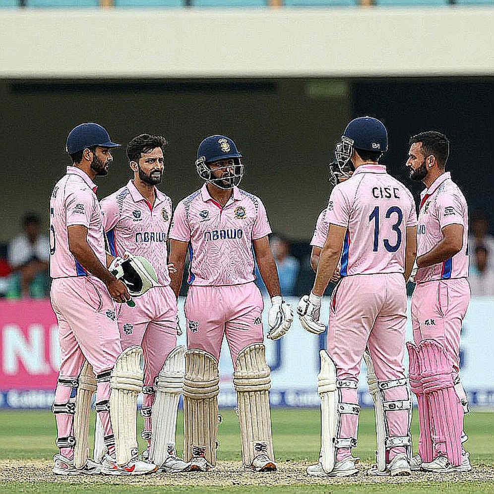 হাতুড়ি নামার আগে যেটা দেখা যায় না: ফ্র্যাঞ্চাইজি ক্রিকেটে দাম আর মূল্যের ফারাক