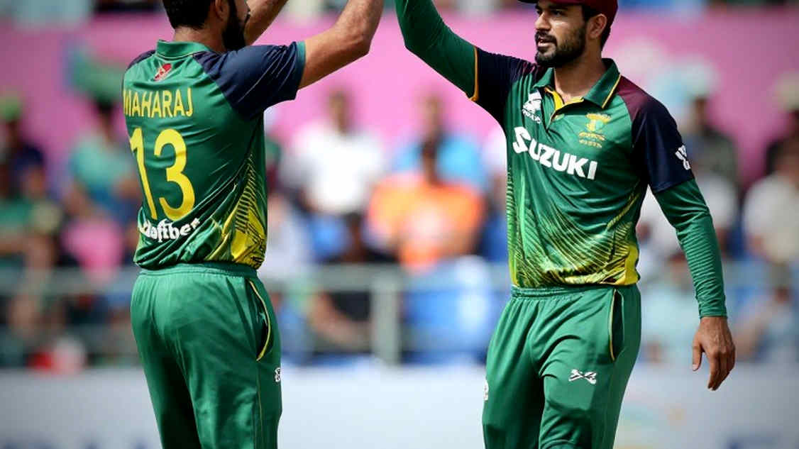 সাত উইকেটের আড়ালে আসল প্রশ্নটা শরীর: উমেশ যাদবের ফেরা নিয়ে ডেটা-নোট