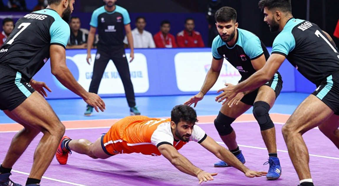 আহমেদাবাদের ১৭ জন: যে তালিকায় নাম নেই, শুধু হিসাব