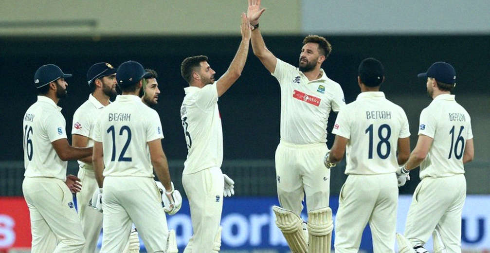 ৭০ রানের পরাজয় আর সন্তুষ্টির গল্প: ডেভিড হেম্পের কাঠামোয় বাংলাদেশ নারী দলের আসল ছবি