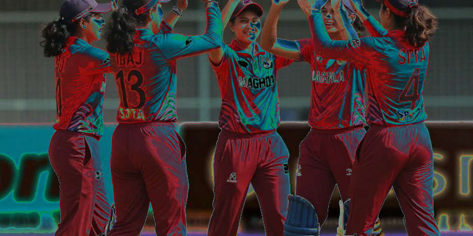 ডাম্বুলার সেই সন্ধ্যা: এশিয়ার নারী ক্রিকেটে শিরোপা বদলায়, হিসাবটা বদলায় না ডাম্বুলার সেই সন্ধ্যা: এশিয়ার নারী ক্রিকেটে শিরোপা বদলায়, হিসাবটা বদলায় না